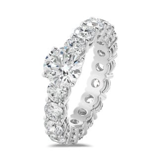 1.50 Karat Solitärring aus Weißgold mit runden Diamanten