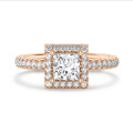 3.00 Karat Halo Solitärring mit Prinzessdiamant aus Rotgold mit runden Diamanten