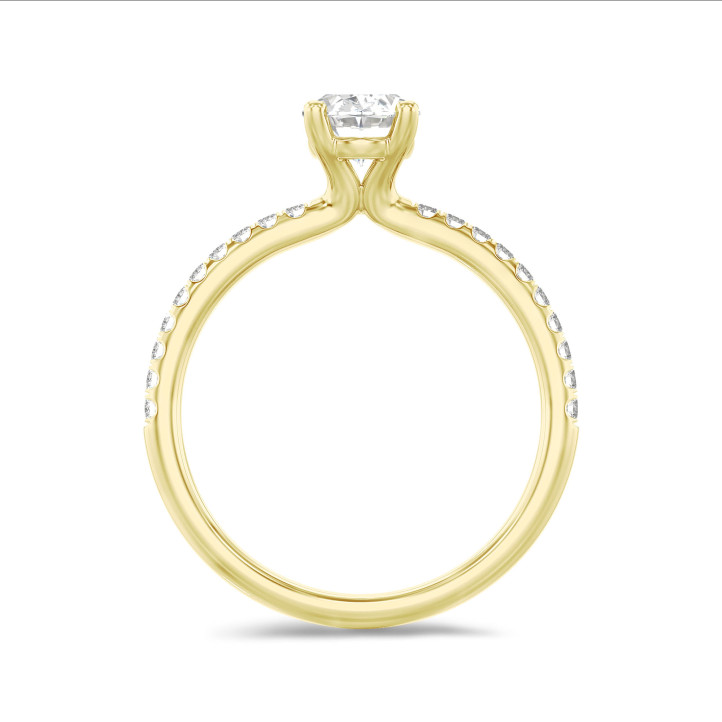 2.50 Karat Solitärring mit ovalem Diamant aus Gelbgold mit kleinen Diamanten