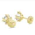 4.00 Karat Ohrringe mit Diamanten aus Gelbgold mit acht Krappen
