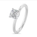 5.00 Karat Solitärring mit Diamant im Kissenschliff aus Weißgold