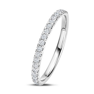 0.26 Karat Halb-Eternity-Ring in Weißgold – passt zu allen Ringen aus der Fancy Shapes-Kollektion