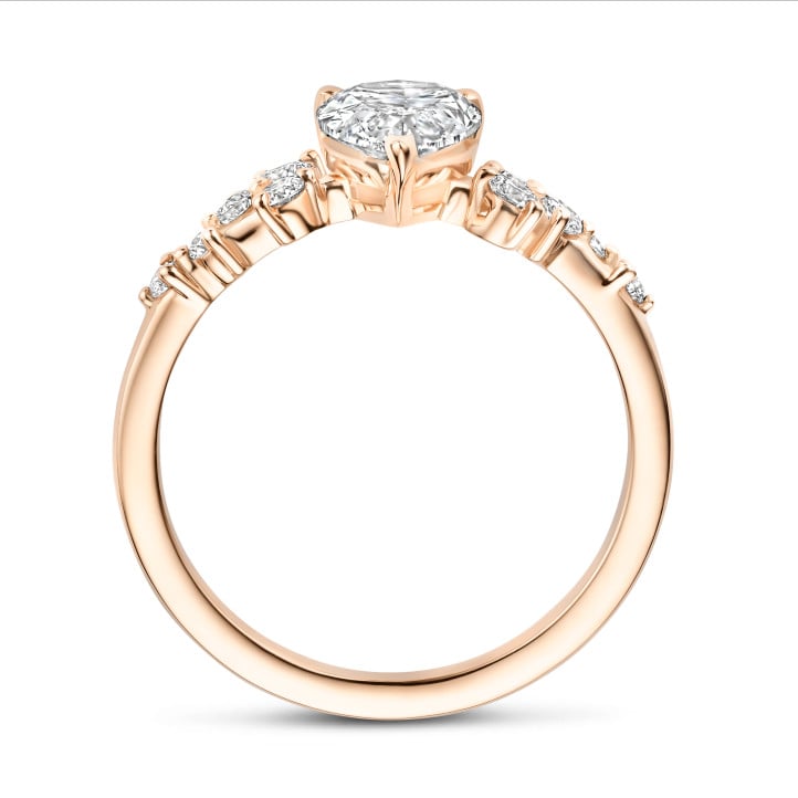 1.00 Kt Solitär-Cluster-Ring aus Rotgold mit Diamant im Tropfenschliff