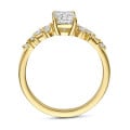 2.00 Kt Solitär-Cluster-Ring aus Rotgold mit Diamant im Smaragdschliff