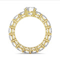 1.50 carat solitaire ring in yellow gold with round diamonds