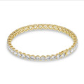 11.10 carat tennis bracelet in yellow gold with lab grown diamonds