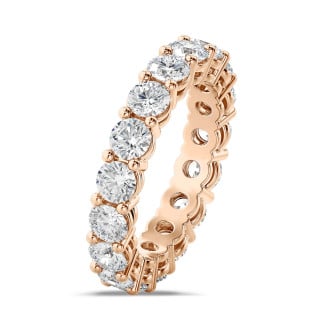 Full set ring with 3.40 carat diamonds in red gold
