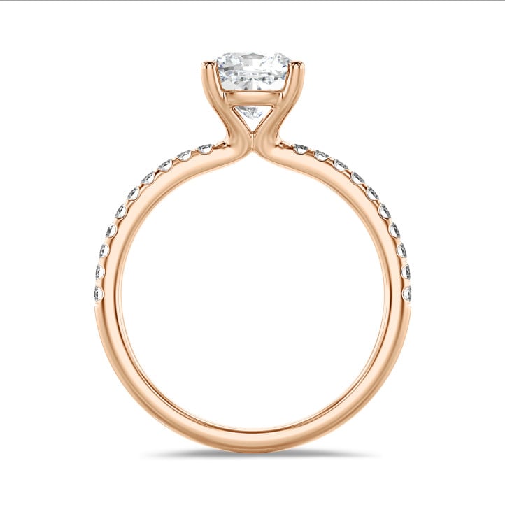 3.00 carat solitaire ring with a cushion diamond in red gold with side diamonds