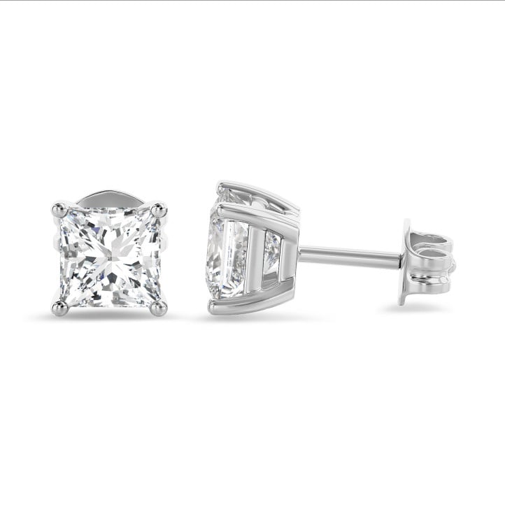 2.00 carat solitaire earrings in white gold with princess diamonds