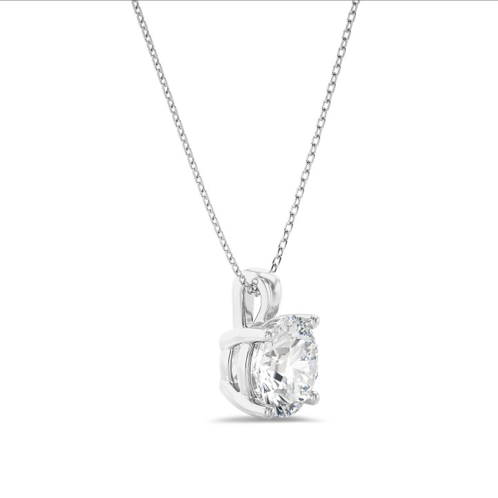 2.00 carat solitaire pendant in white gold with round diamond