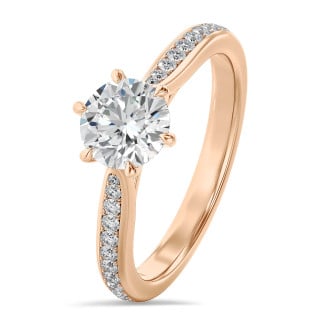 2.50 carat solitaire ring in red gold with round diamond and side diamonds