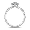 2.00 carat solitaire diamond ring in white gold with round diamonds (full set)