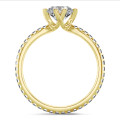 1.00 carat solitaire diamond ring in yellow gold with round diamonds (full set)