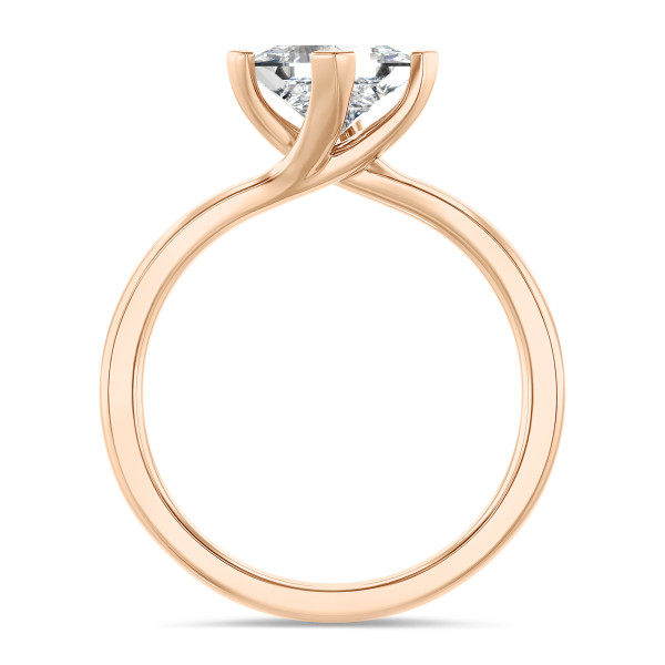 2.00 carat solitaire ring in red gold with a lab grown princess diamond