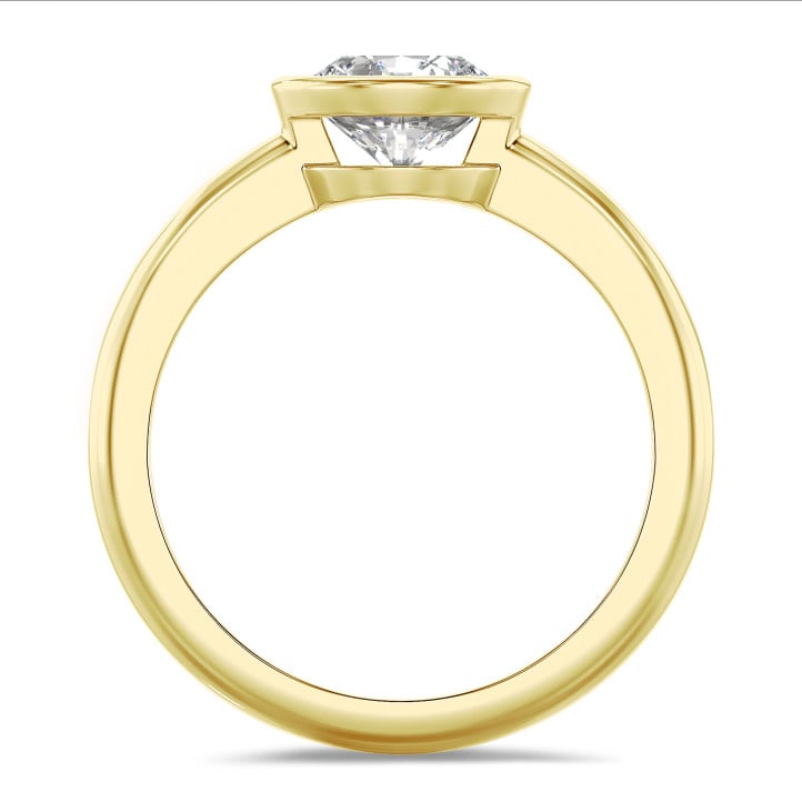 5.00 carat solitaire ring in yellow gold with round diamond