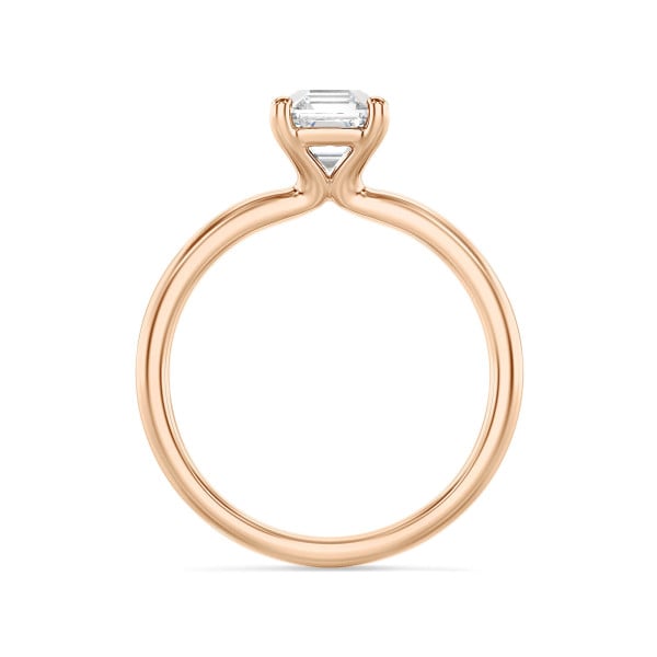 Rings - 1.50 carat solitaire ring with a asscher cut diamond in red gold