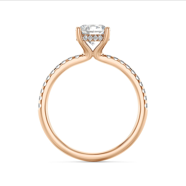 5.00 carat solitaire ring in red gold with hidden halo