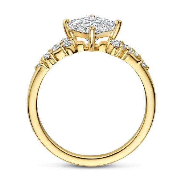 Search all PLP - 2.00 carat solitaire cluster ring in yellow gold with a princess cut diamond