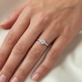 2.00 carat solitaire ring in white gold with round lab grown diamond
