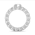 1.50 quilates anillo solitario en oro blanco con diamantes redondos