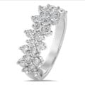 1.20 quilates alianza en oro blanco con diamantes redondos