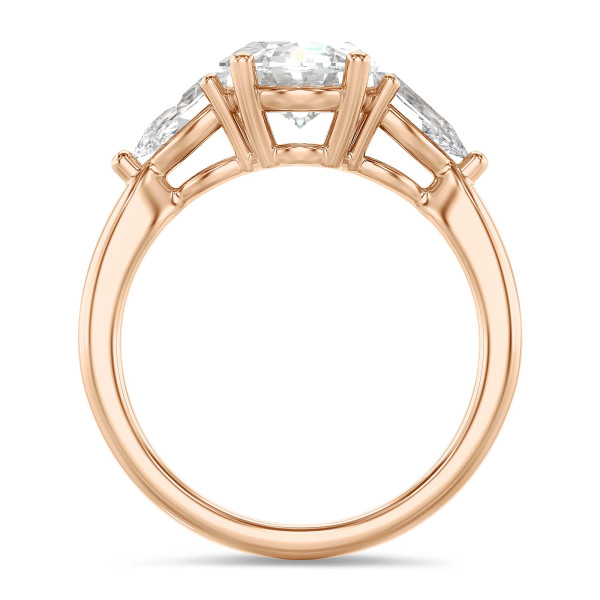 Anillos de compromiso - Anillo trilogía con un diamante oval de 3,00 quilates y diamantes pera laterales de 0,35 quilates cada uno en oro rojo