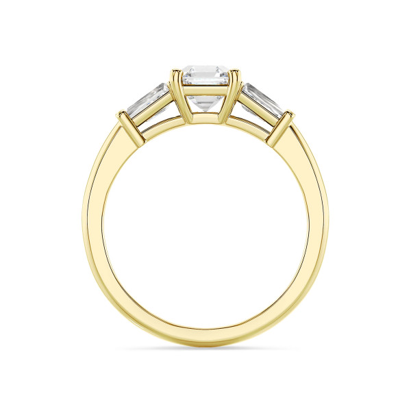 1.00 quilates anillo trilogía en oro amarillo con un diamante de corte asscher cultivado en laboratorio y baguettes cónicos cultivados en laboratorio