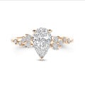 Anillo solitario tipo cluster 2.00 ct en oro rojo con diamante corte pera