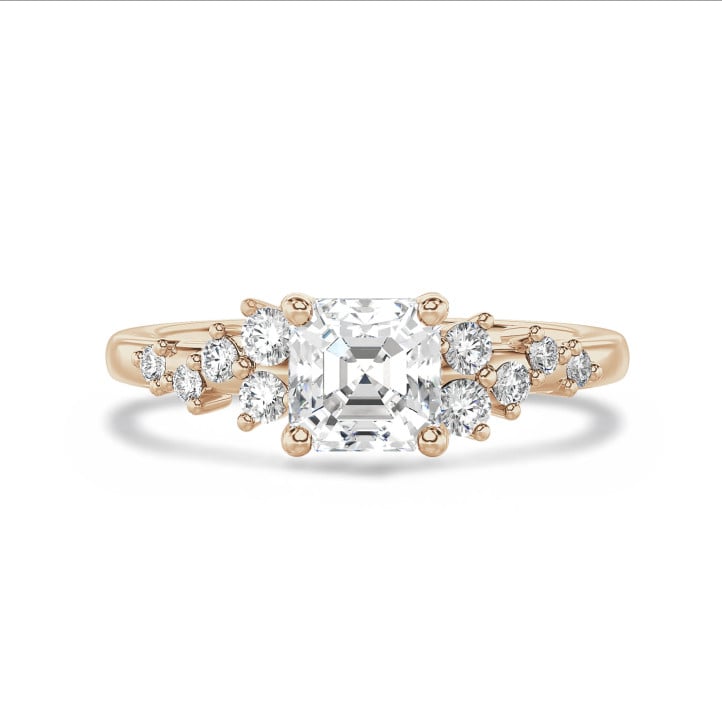 Anillo solitario tipo cluster 1.00 ct en oro amarillo con diamante corte Asscher