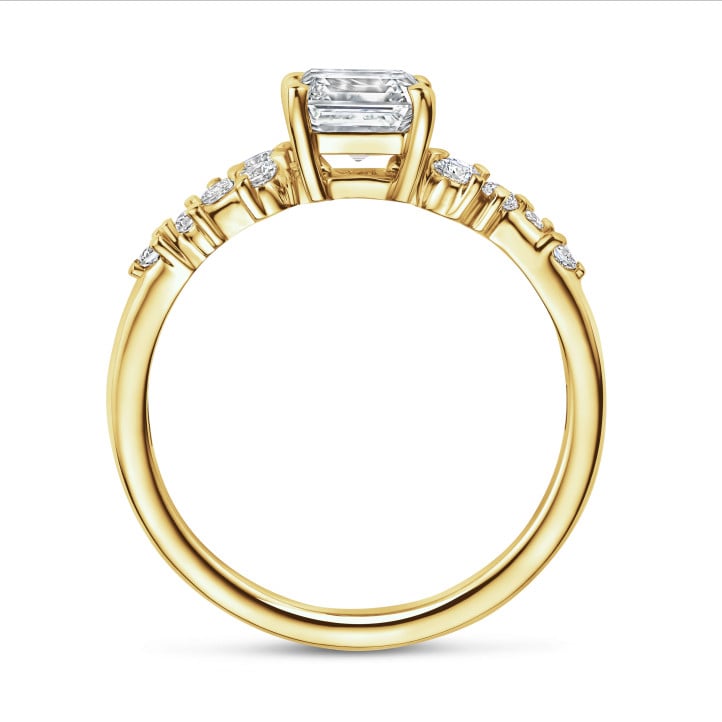 Anillo solitario tipo cluster 1.00 ct en oro rojo con diamante corte Asscher