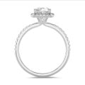 2.00 carats bague solitaire de type auréole avec un diamant coussin en or blanc avec diamants ronds