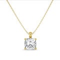 1.00 carat Pendentif solitaire avec diamant de forme coussin en or jaune