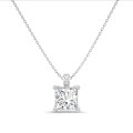 1.00 carat Pendentif solitaire avec diamant princesse en or blanc
