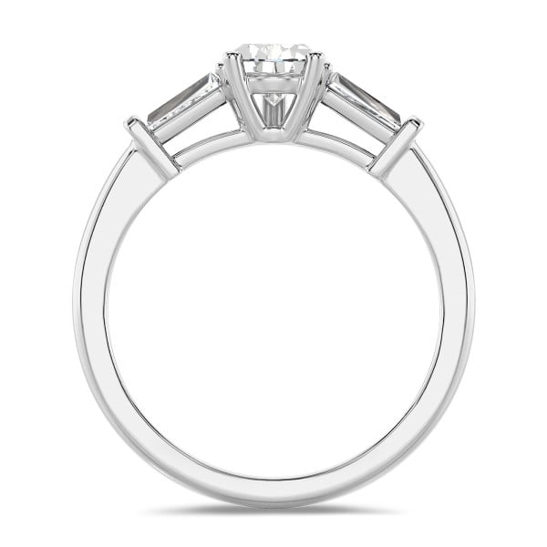 Bagues - 1.00 carat Bague trilogie en or blanc avec un diamant de laboratoire poire et deux diamants de laboratoire baguettes de forme conique