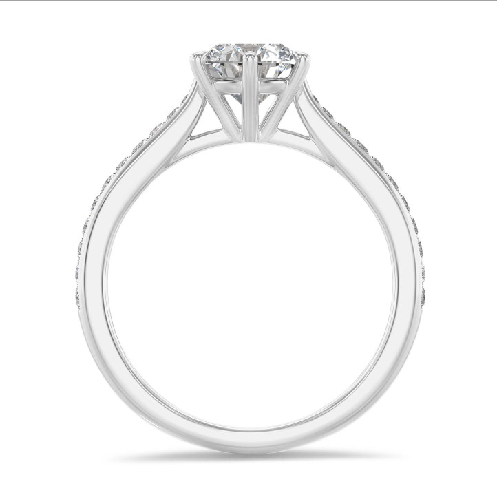 2.50 carat bague solitaire en or blanc avec diamants de laboratoire sur les côtés