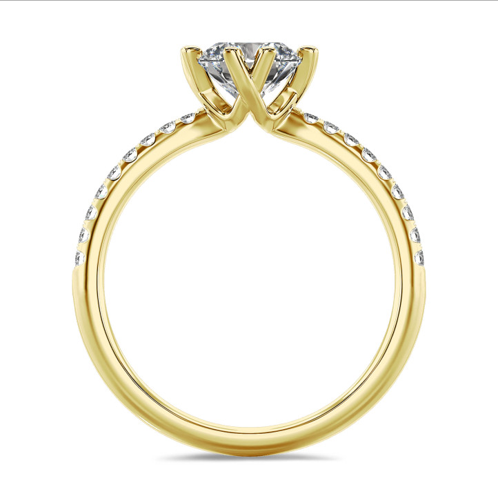 1.00 carat bague solitaire en or jaune avec diamants sur les côtés
