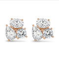 6.00 carats Boucles d'oreilles trilogie en or rouge