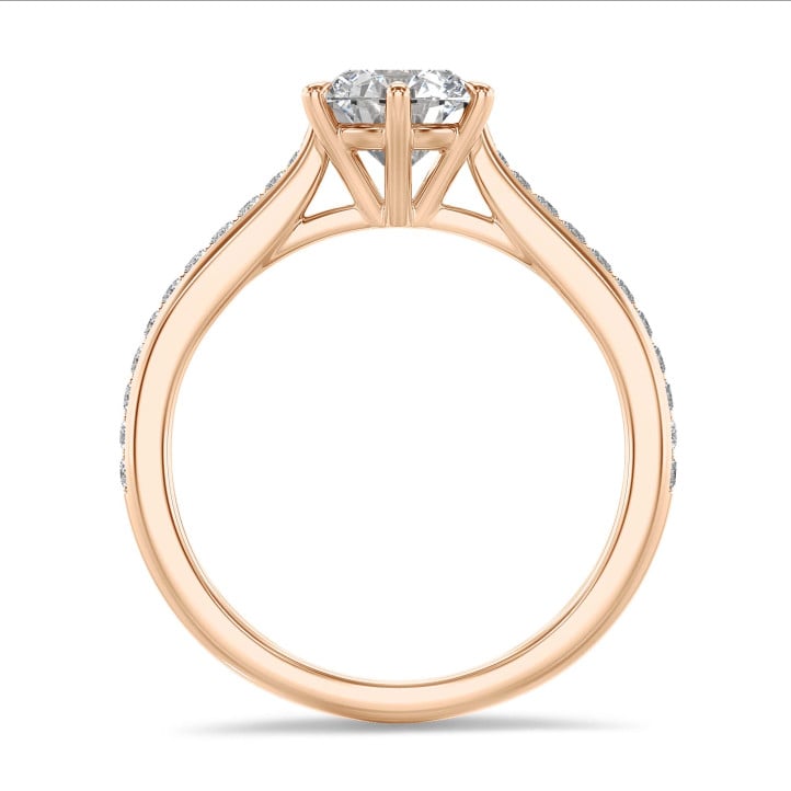 5.00 carat bague solitaire en or rouge avec diamants sur les côtés