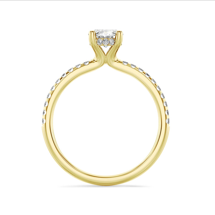 1.00 carats bague solitaire avec un diamant synthétique ovale et un halo caché en or jaune