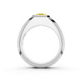 2.00 carat chevalière avec un diamant jaune de taille asscher en or blanc