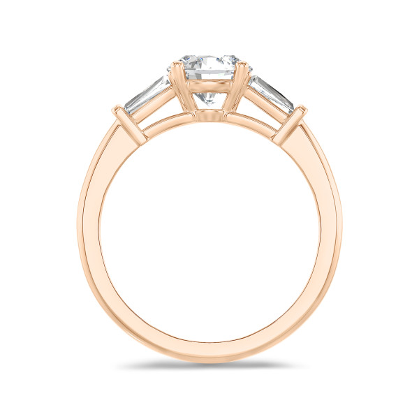 Bagues - 3.00 carat bague trilogie en or rouge avec un diamant de laboratoire rond et deux diamants de laboratoire baguettes de forme conique