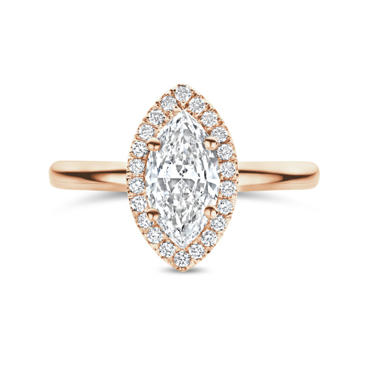 1.50 carats bague solitaire de type auréole avec un diamant de laboratoire marquise en or rouge avec diamants de laboratoire ronds