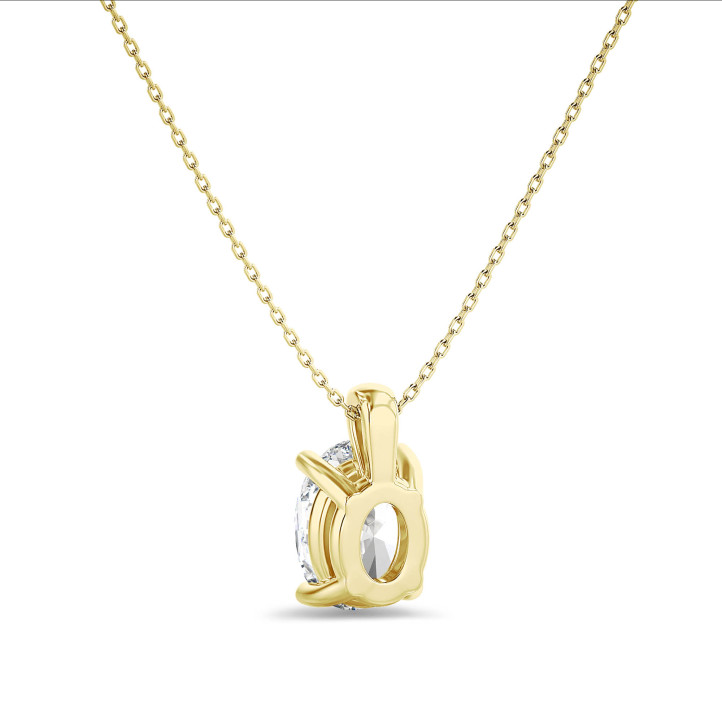 2.00克拉椭圓形鑽石黃金吊墜