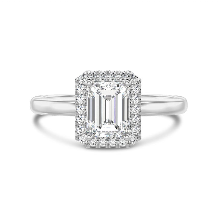 Anello solitario halo da 1,20 carati con diamante taglio smeraldo coltivato in laboratorio in oro bianco con diamanti rotondi coltivati in laboratorio