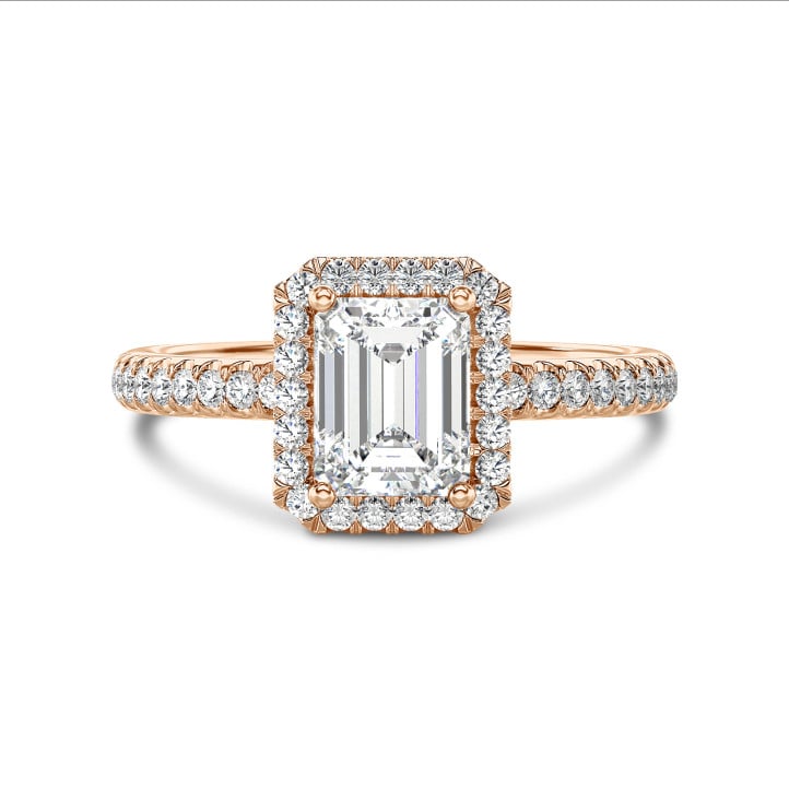 Anello solitario halo da 1,00 carati con diamante taglio smeraldo coltivato in laboratorio in oro rosso con diamanti rotondi coltivati in laboratorio