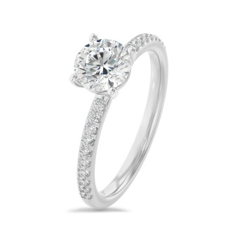 Anello solitario da 1,00 carati in oro bianco con diamanti laterali