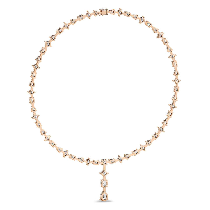 Collana con diamante da 24,70 carati coltivato in laboratorio in oro rosso con pendente staccabile