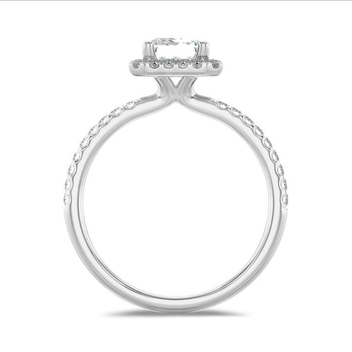 Anello solitario halo da 5,00 carati con diamante taglio smeraldo in oro bianco con diamanti rotondi