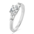 Anello trilogy da 1,00 carati in oro bianco con diamante taglio asscher coltivato in laboratorio e baguette affusolate coltivate in laboratorio
