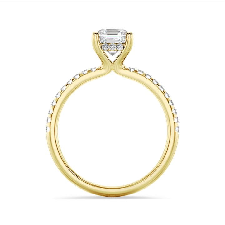 Anello solitario da 2,50 carati con diamante taglio asscher e aureola nascosta in oro giallo